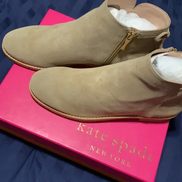 Kate Spade suede booties, size 9 1/2 - Picture 2 of 6